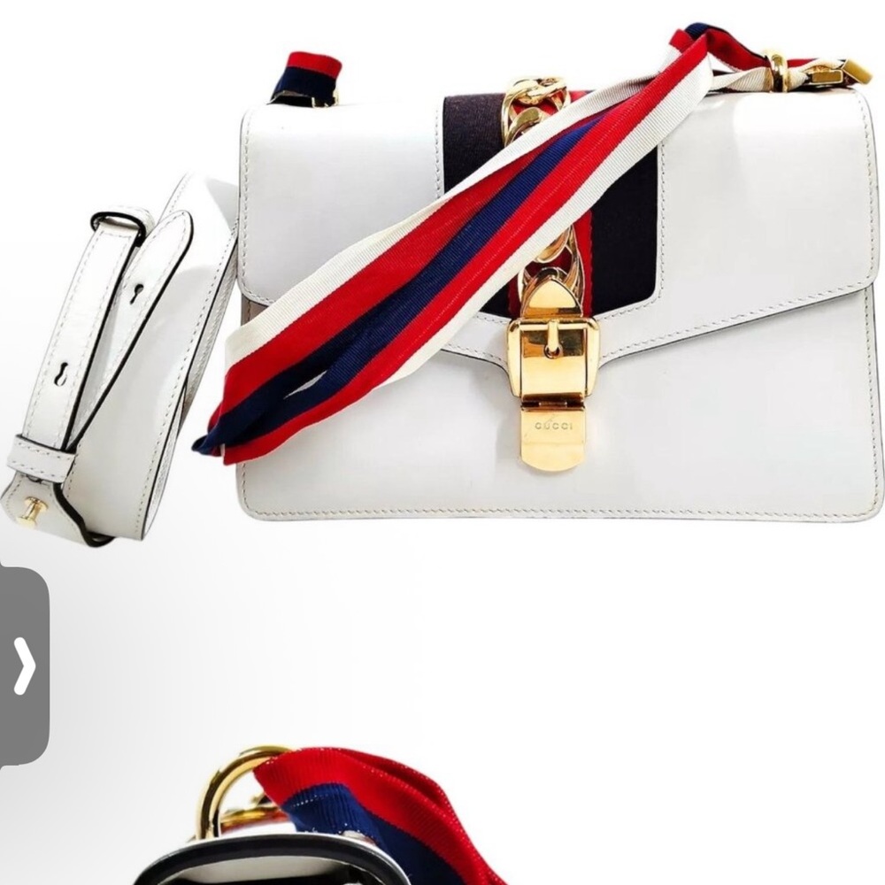 Gucci White Leather Crossbody Bag with Gold Lock and Red-Blue Strap